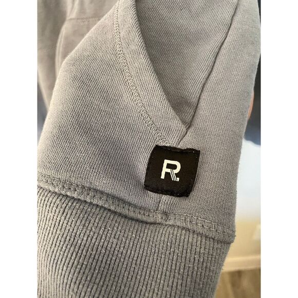 Richer Poorer Gray Long Sleeve Full Zip Hoodie Mens Medium No Drawstrings - Picture 3 of 8